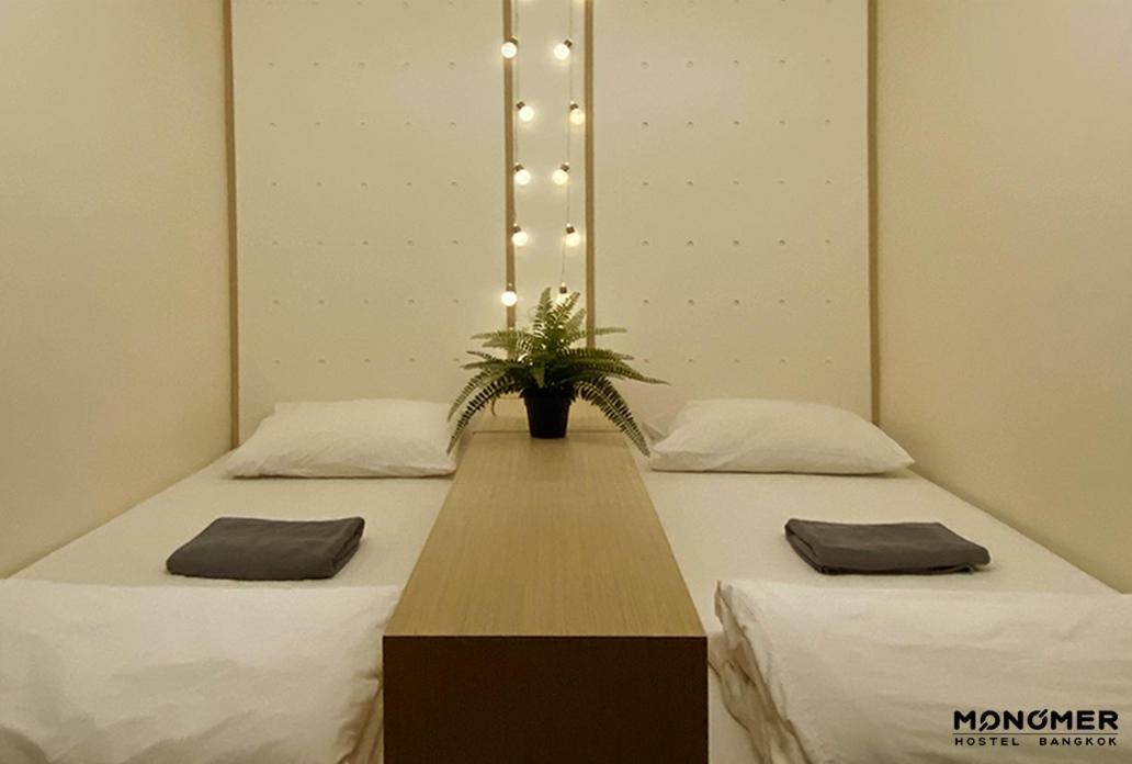 Monomer Hostel Бангкок Екстер'єр фото