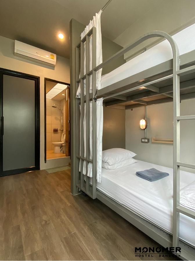 Monomer Hostel Бангкок Екстер'єр фото