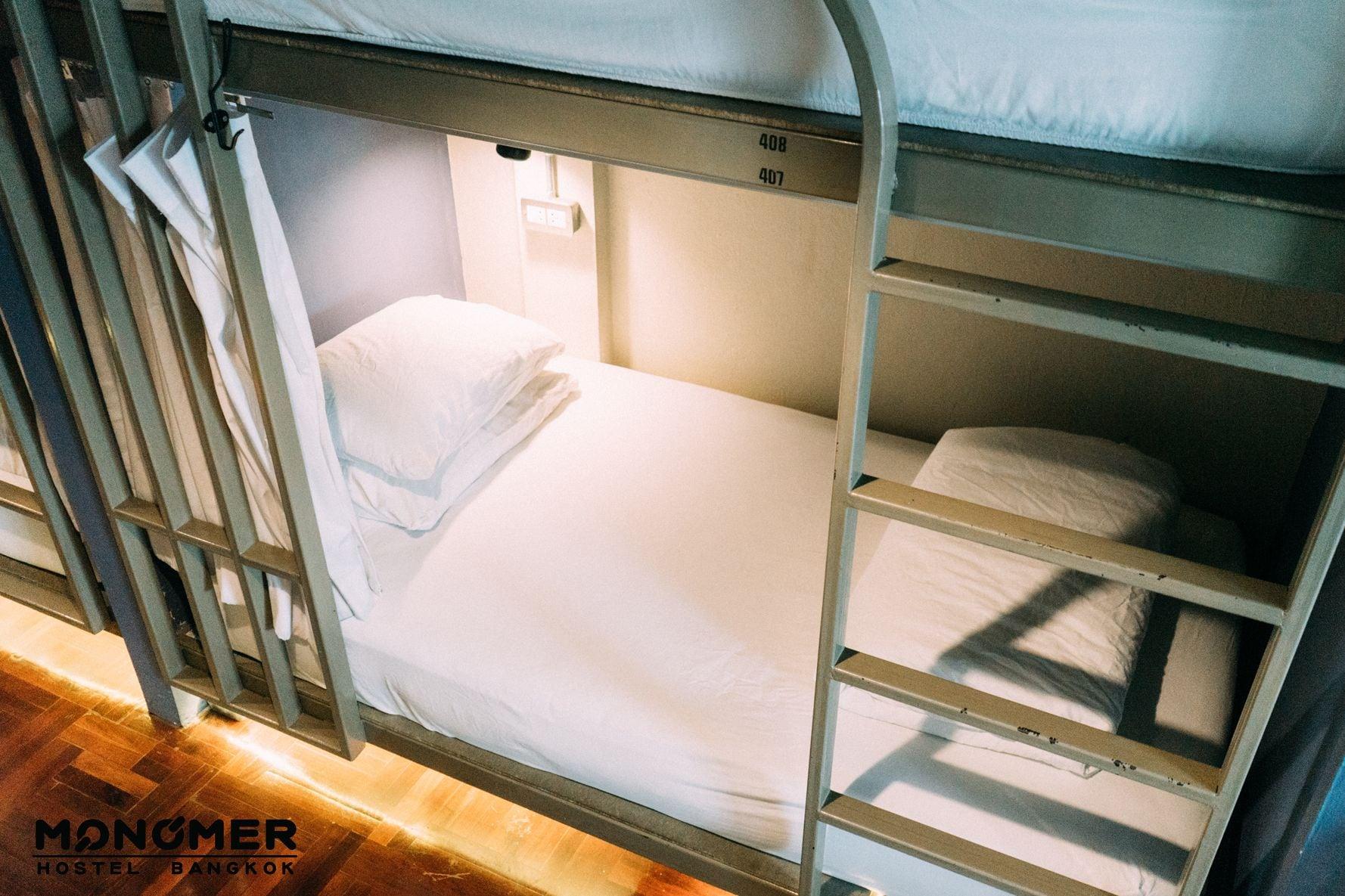Monomer Hostel Бангкок Екстер'єр фото
